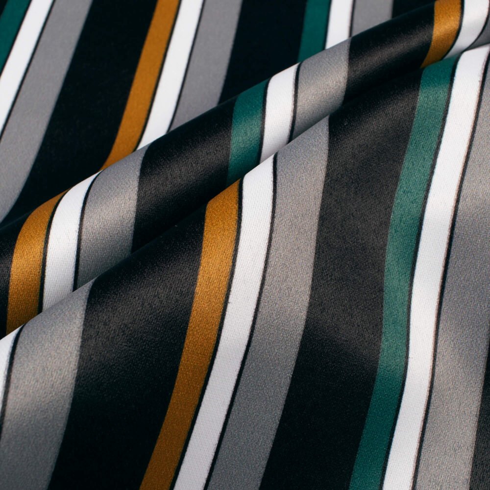 BlackAnd GreyPrinted Exclusive Shirting Fabric - Image 5